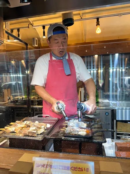築地場外市場 食べ歩きツアー の写真 8